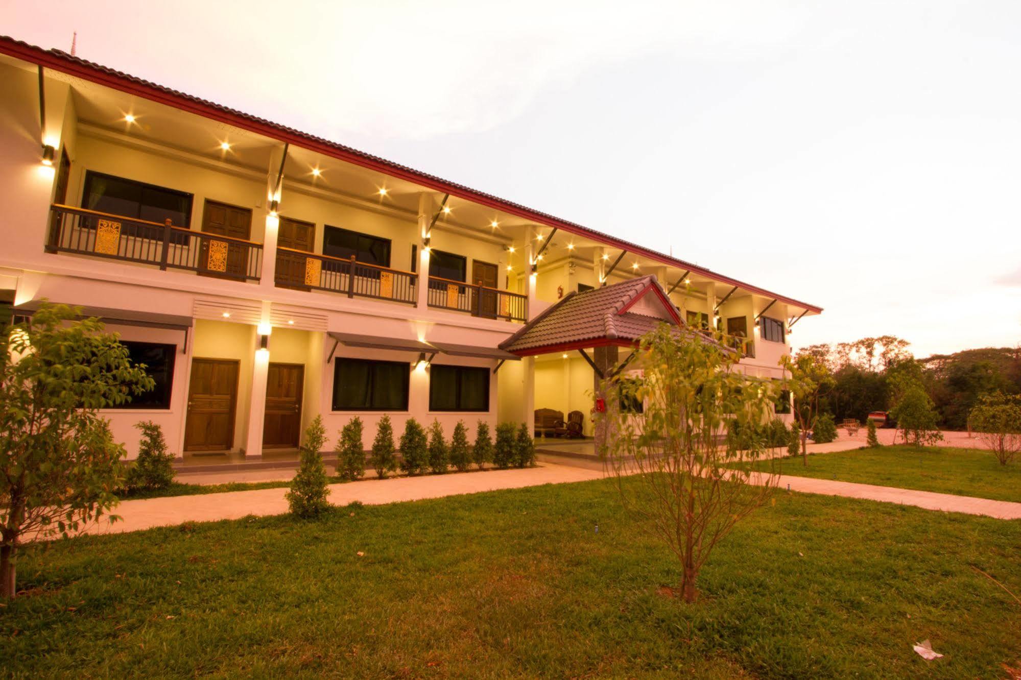 The Rise Resort Sukhothai Exterior foto